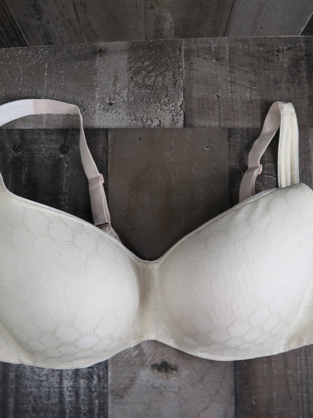 SOMA 38DDD Underwire Bra Stunning Support Geo Lace Balconette Cream Full Cover